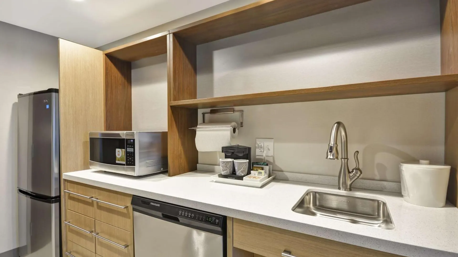 *** Hotel Home2 Suites By Hilton Columbus Airport East Broad United States